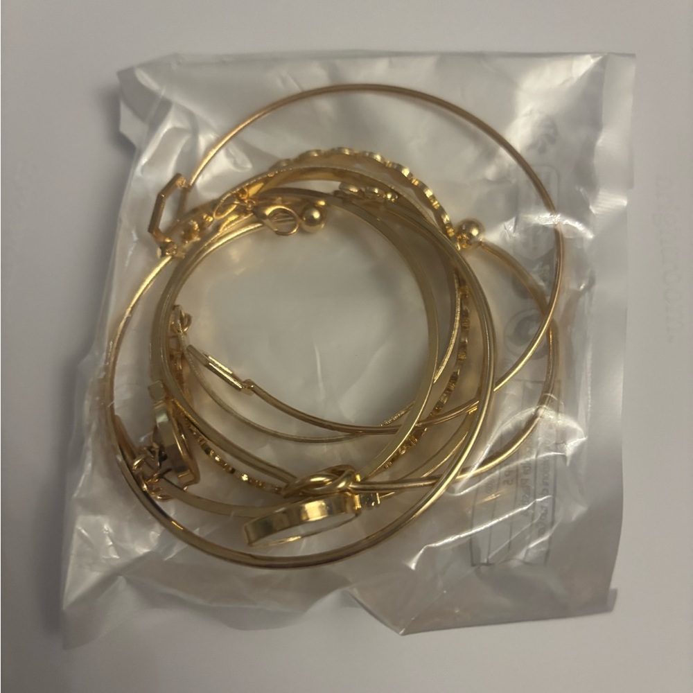 5 gold bangles